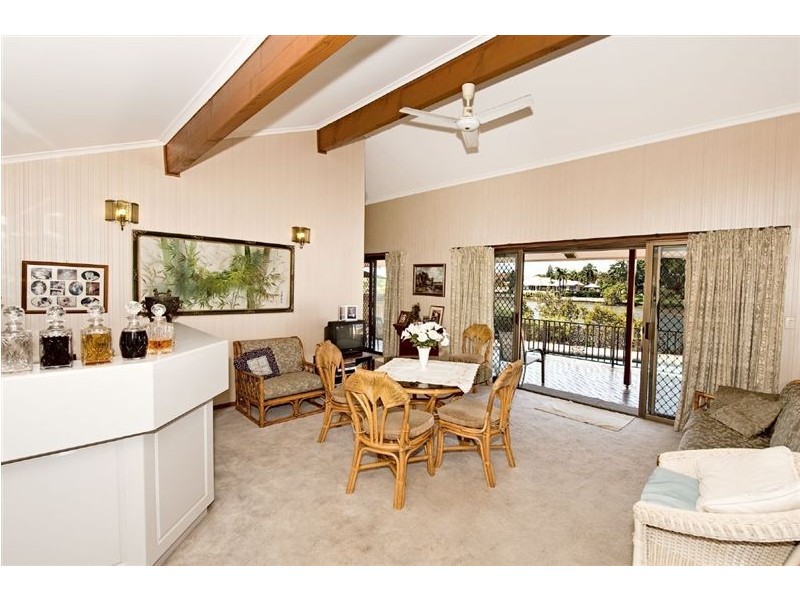 41 Conifer Crescent, Broadbeach Waters QLD 4218