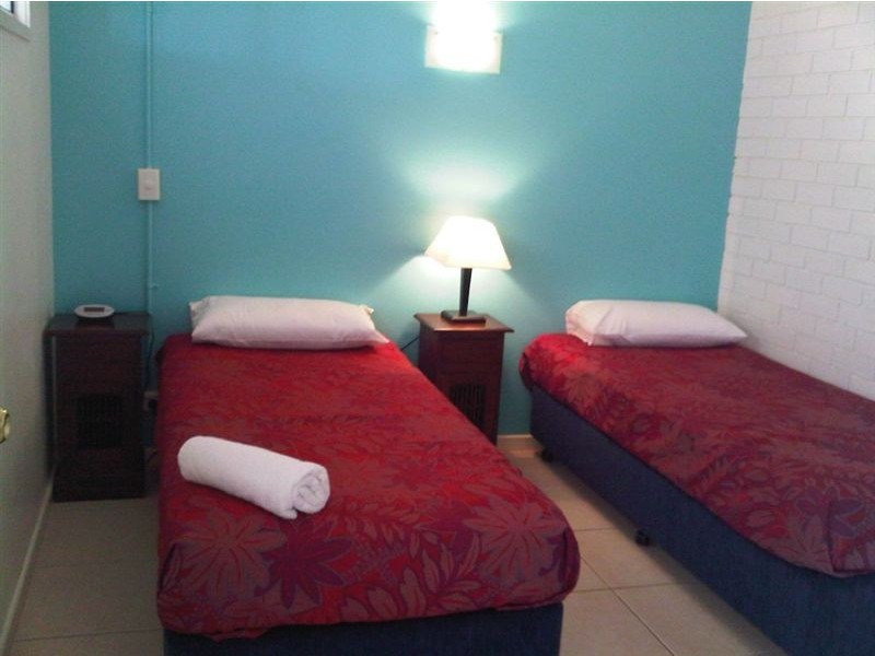 509/40 Surf Parade, Broadbeach QLD 4218