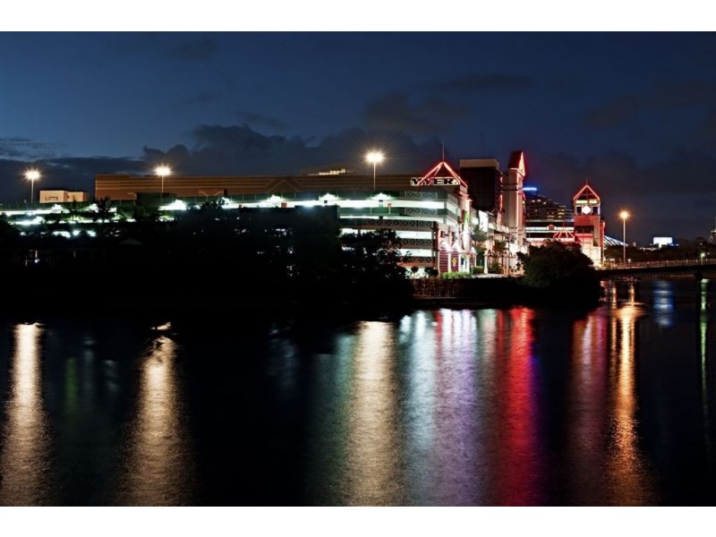 1/1 Orvieto Avenue,, Mermaid Waters QLD 4218