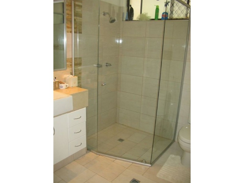 2 Cristobel Court,, Broadbeach Waters QLD 4218