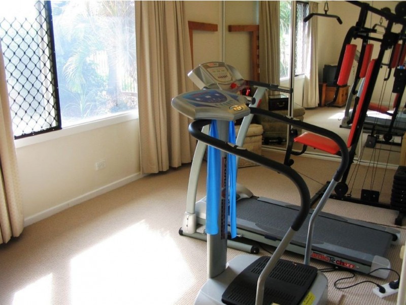 2 Cristobel Court,, Broadbeach Waters QLD 4218