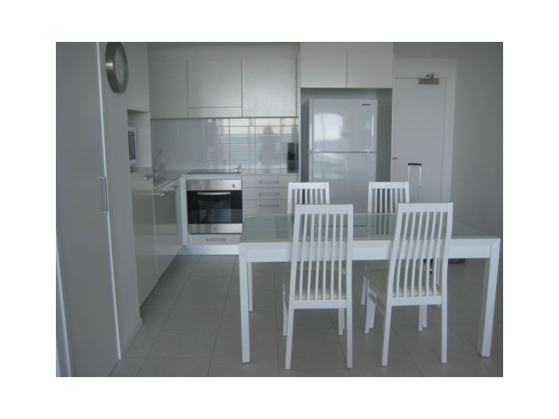 25 Surf Parade, Broadbeach QLD 4218