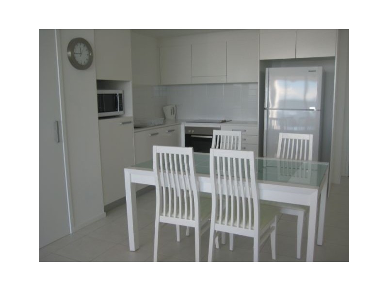 25 Surf Parade, Broadbeach QLD 4218