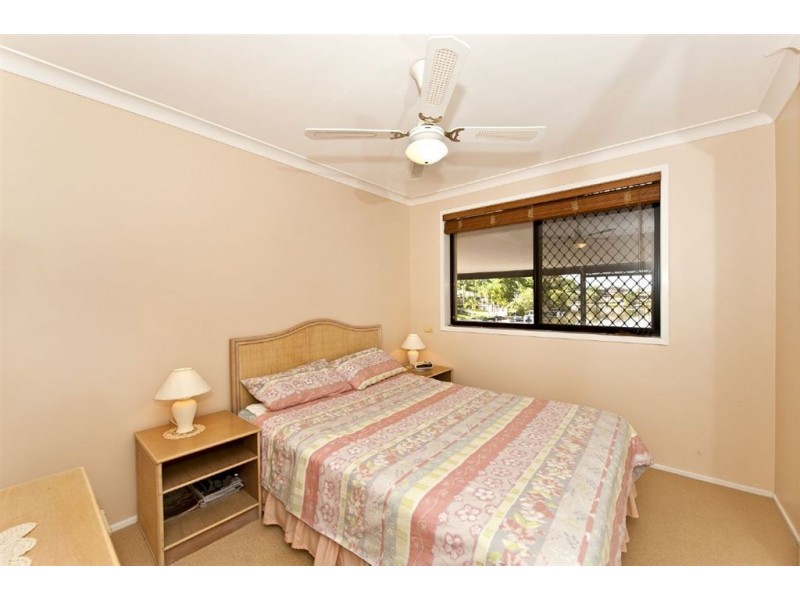 2 Reid Court, Carrara QLD 4211