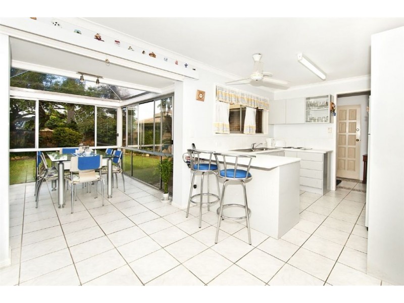7 Coobowie Street,, Broadbeach Waters QLD 4218