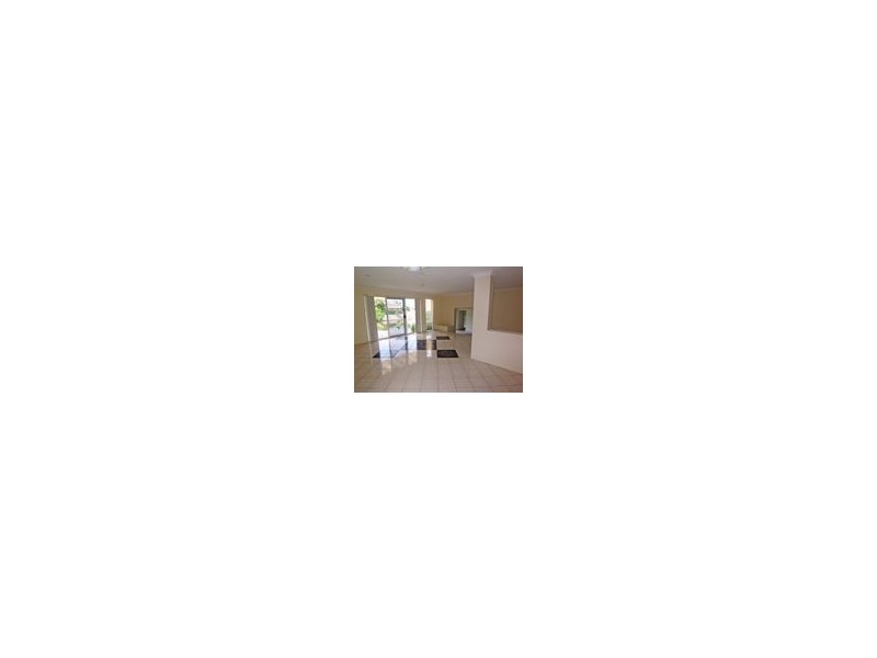 8 Flamingo Key, Broadbeach Waters QLD 4218