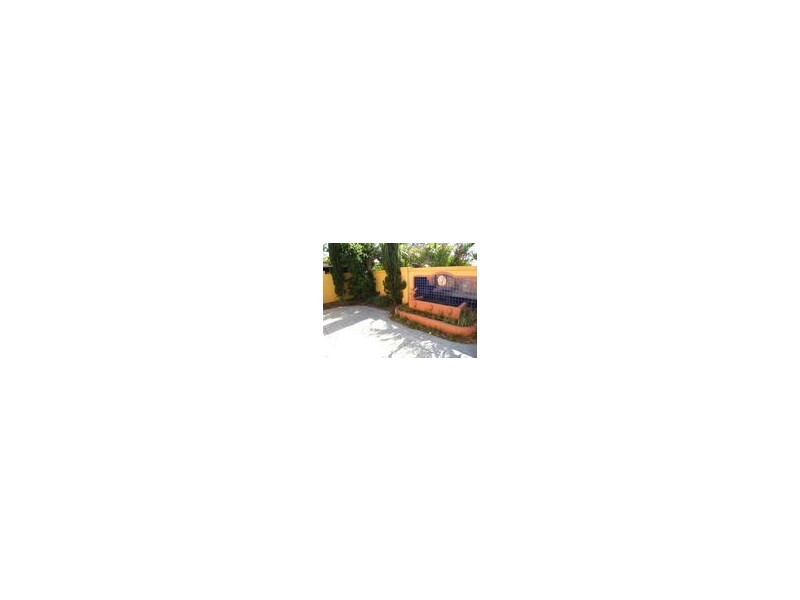 8 Flamingo Key, Broadbeach Waters QLD 4218