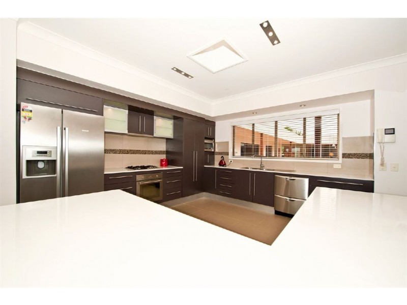 56 Fitzwilliam Street, Carrara QLD 4211