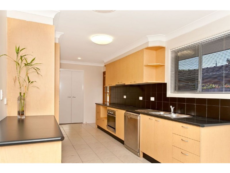 104 Rio Vista Blvd, Broadbeach Waters QLD 4218