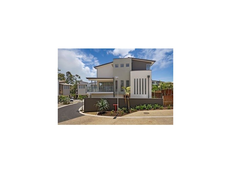 4/17 Great Southern Drive, Robina QLD 4226