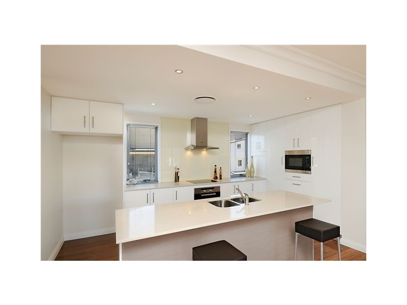 9/17 Great Southern Drive, Robina QLD 4226