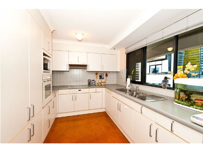 101/15 Victoria Avenue, Broadbeach QLD 4218