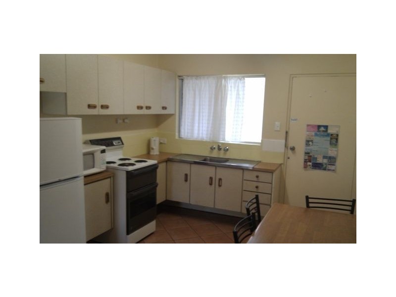 12/171 Old Burleigh Road, Broadbeach QLD 4218