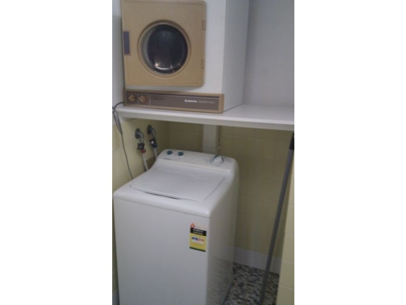 12/171 Old Burleigh Road, Broadbeach QLD 4218