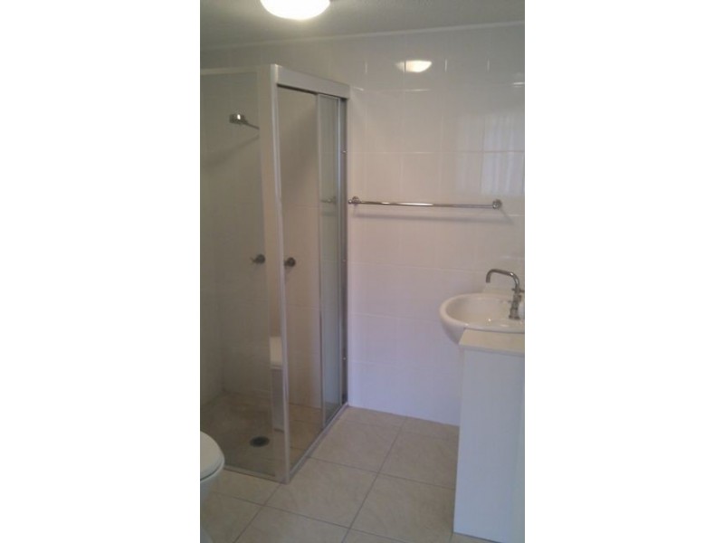 4/38 Duet Drive, Mermaid Waters QLD 4218