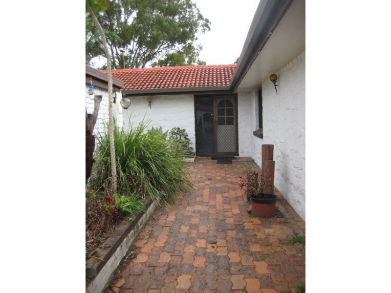 71 Markeri Street,, Mermaid Waters QLD 4218