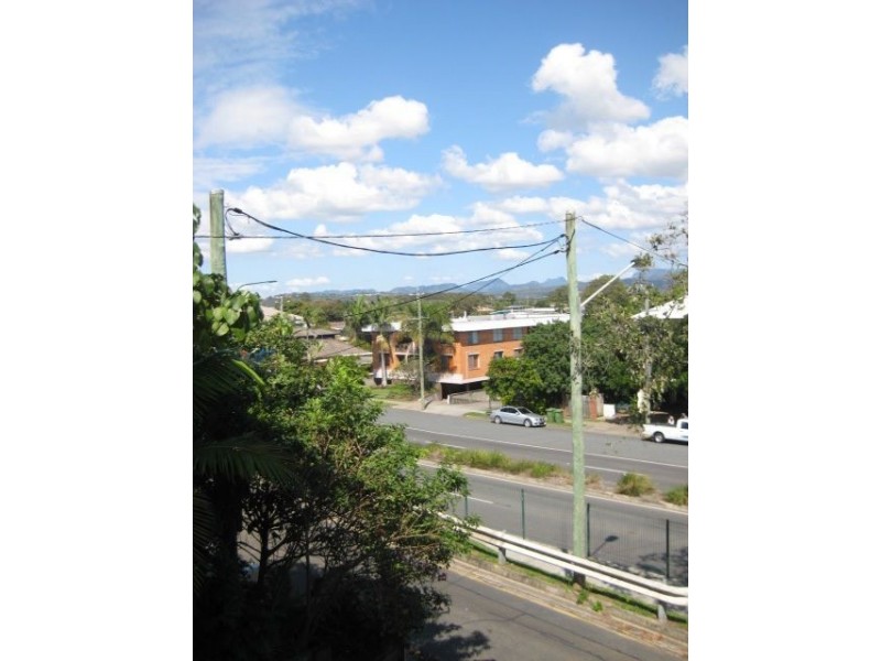 2/2063 Gold Coast Hwy, Miami QLD 4220