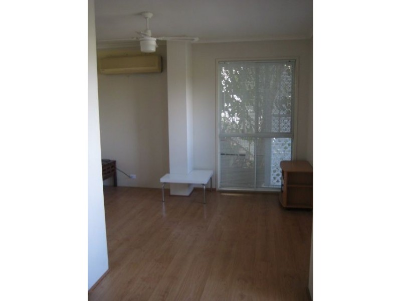 2/2063 Gold Coast Hwy, Miami QLD 4220