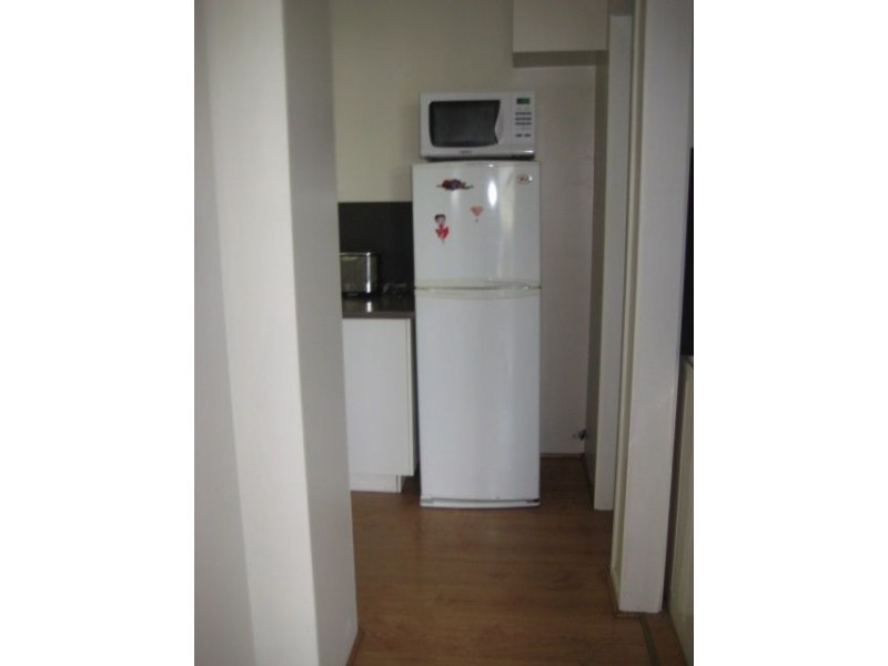 2/2063 Gold Coast Hwy, Miami QLD 4220