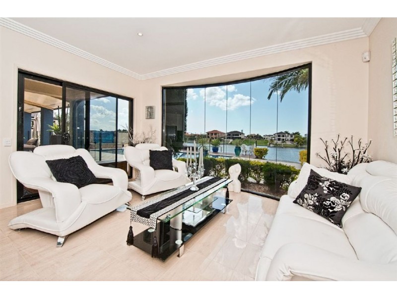 48 Fitzwilliam Street, Carrara QLD 4211