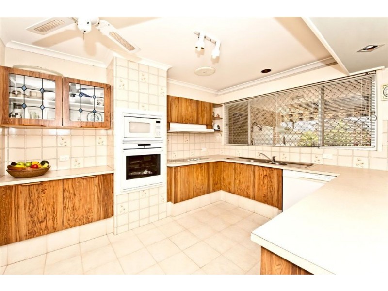 24 Furlong Street, Broadbeach Waters QLD 4218
