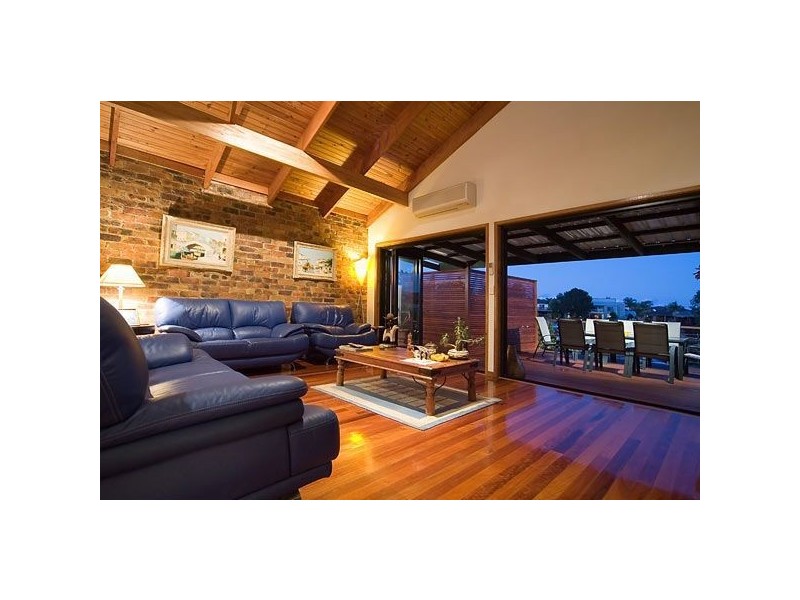 139 Witt Avenue, Carrara QLD 4211