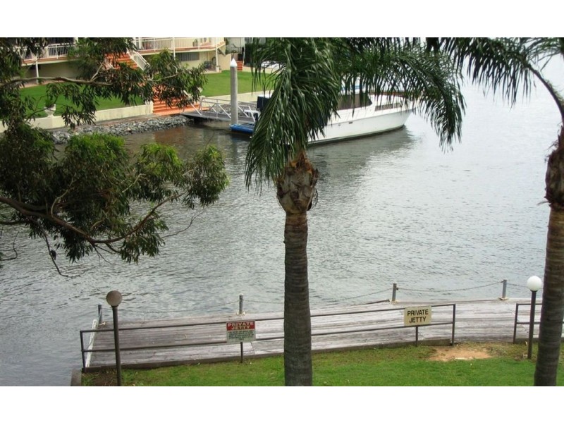 4/37 Monaco Street, Broadbeach QLD 4218