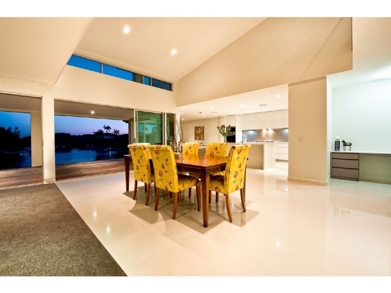 66 Fitzwilliam Street, Carrara QLD 4211