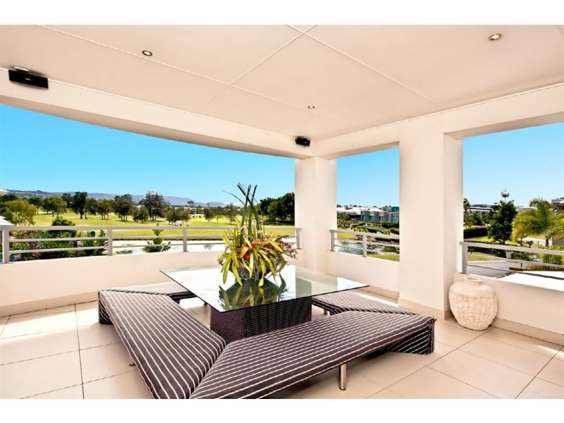 1003 Lakeview Terrace, Benowa QLD 4217
