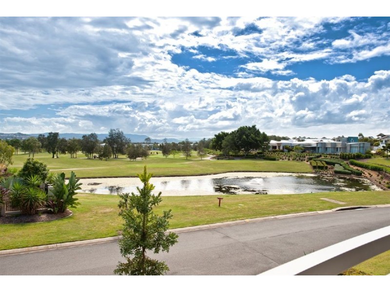 1003 Lakeview Terrace, Benowa QLD 4217