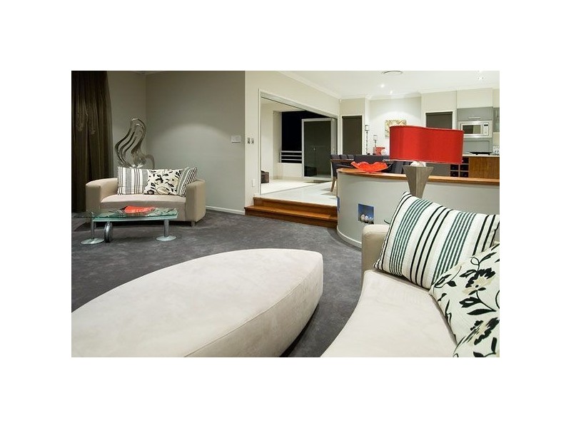 1003 Lakeview Terrace, Benowa QLD 4217