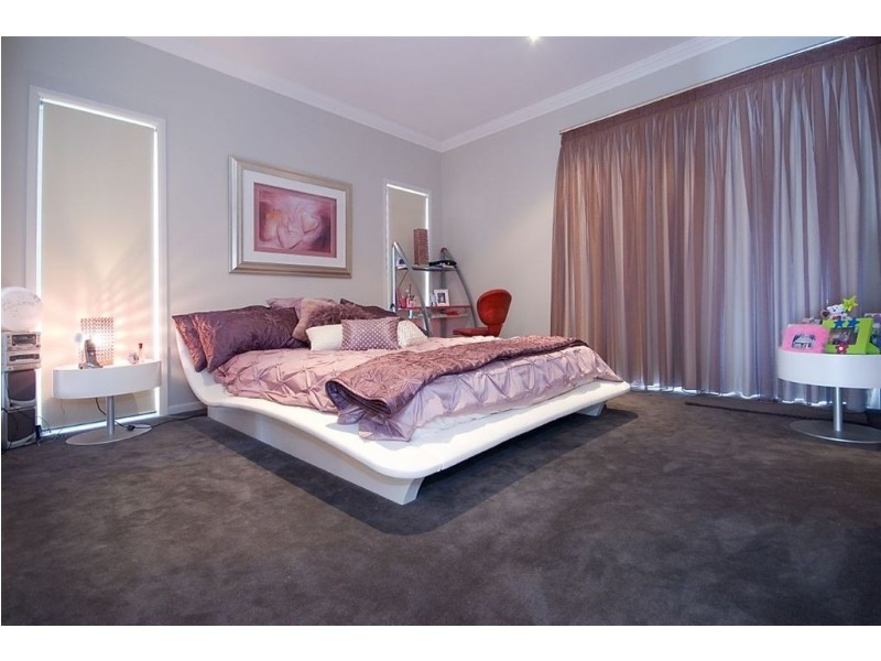 1003 Lakeview Terrace, Benowa QLD 4217