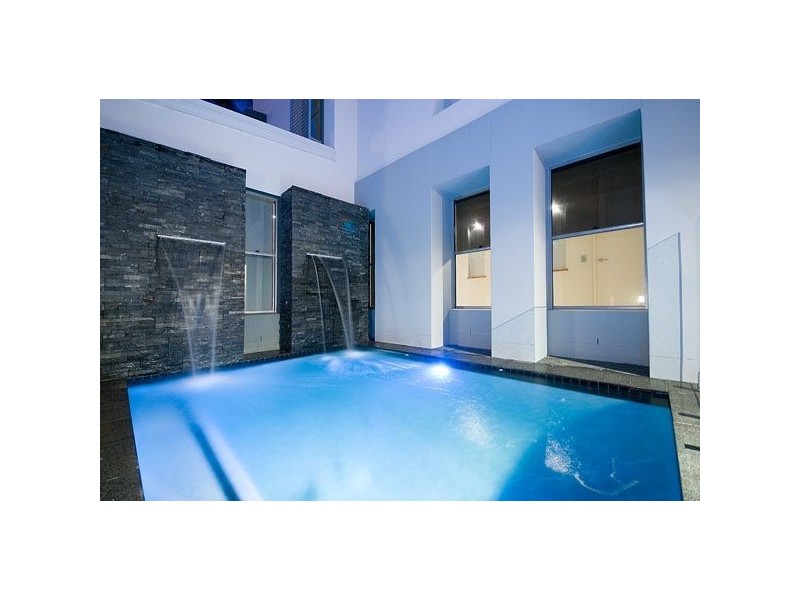 1003 Lakeview Terrace, Benowa QLD 4217