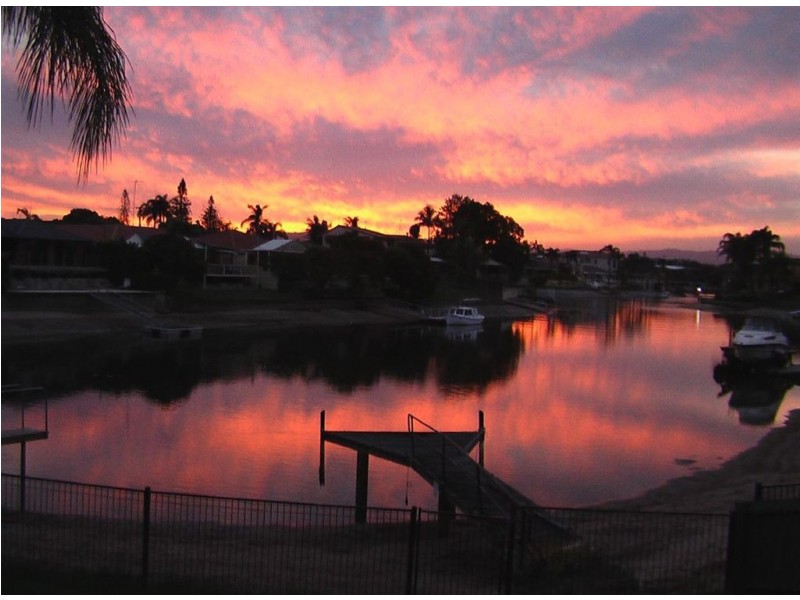 32 Bermuda Street, Broadbeach Waters QLD 4218
