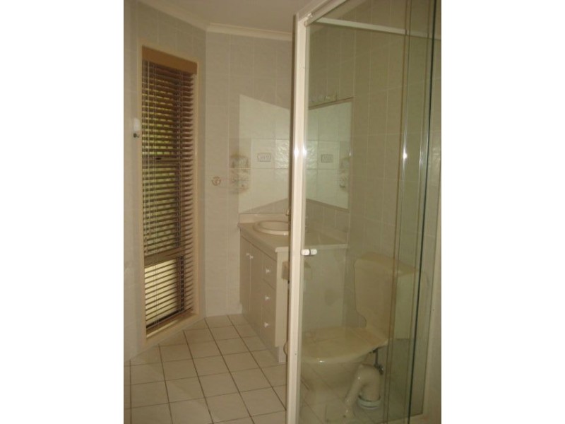 14 Bernadino Court, Mermaid Waters QLD 4218