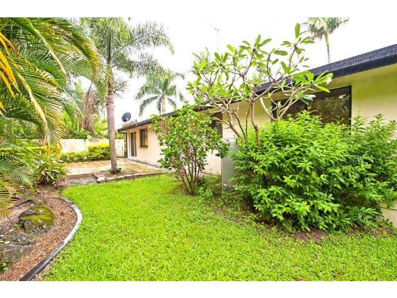 3 Reid Court, Carrara QLD 4211