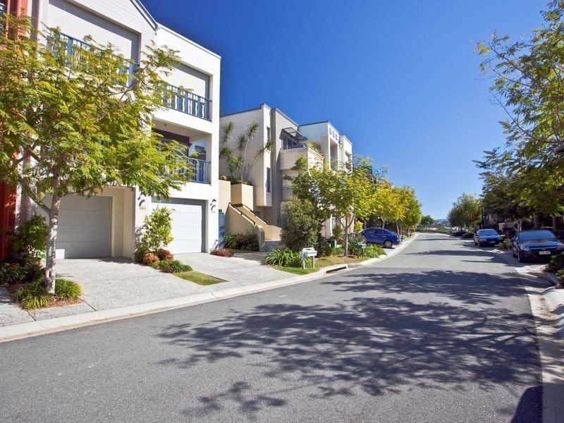 7/3208 Central Place, Carrara QLD 4211