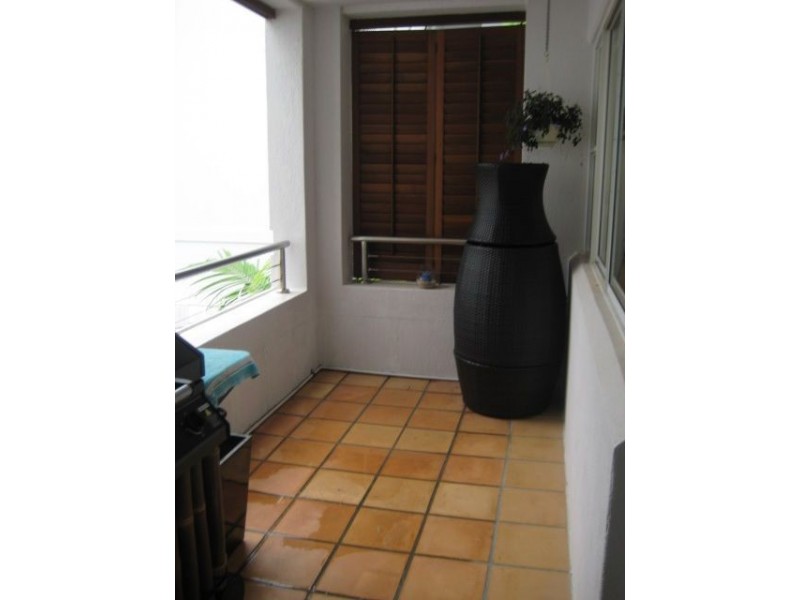 5/16 Venice Street, Mermaid Beach QLD 4218