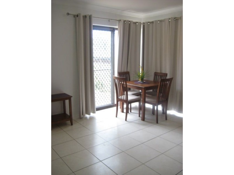 7/107 Hedges Avenue, Mermaid Beach QLD 4218