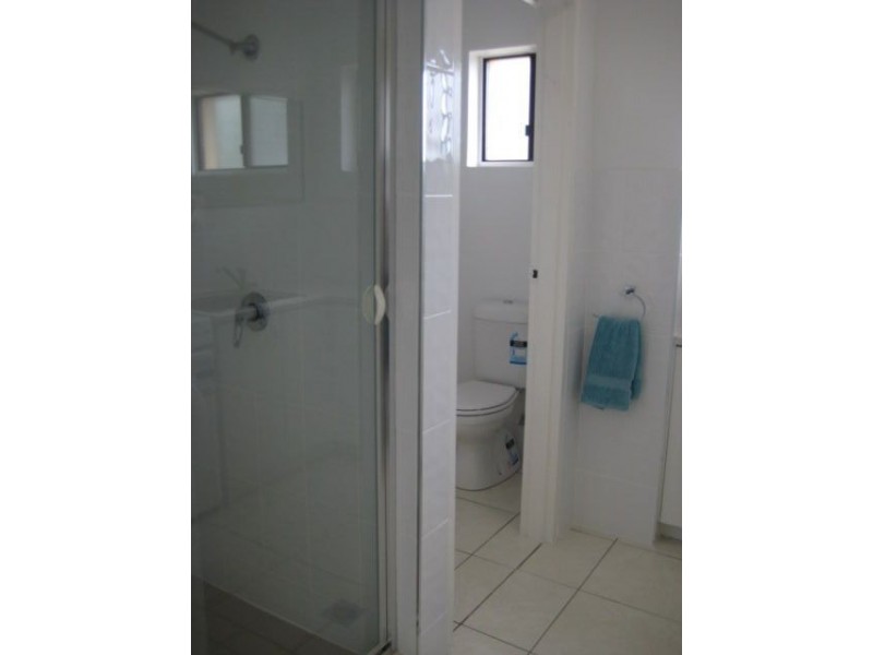 7/107 Hedges Avenue, Mermaid Beach QLD 4218