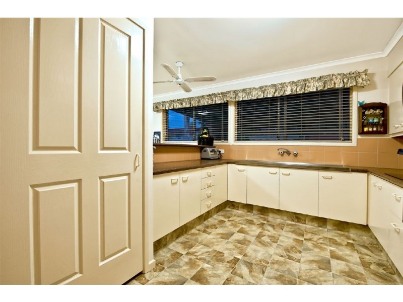 3 Garden Grove, Carrara QLD 4211