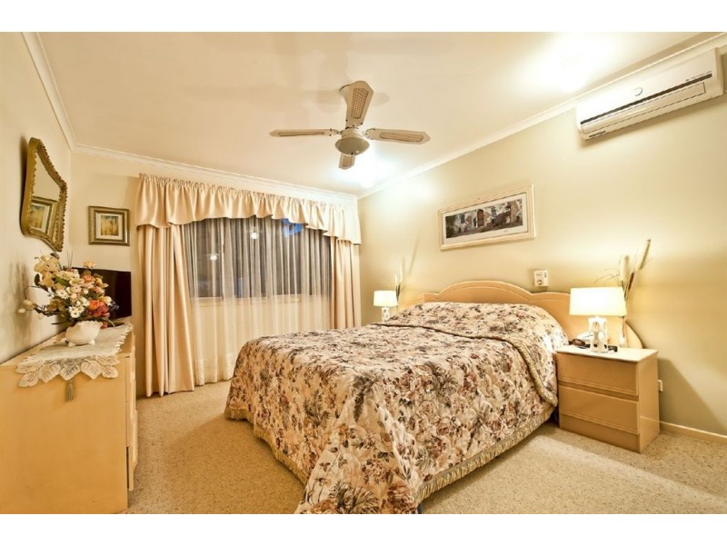 3 Garden Grove, Carrara QLD 4211