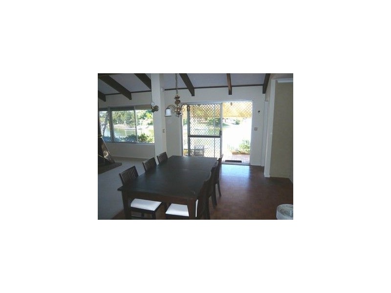 55 River Crescent, Broadbeach Waters QLD 4218