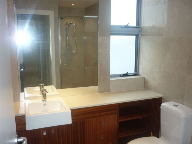 6/68 Sunset Boulevard, Surfers Paradise QLD 4217