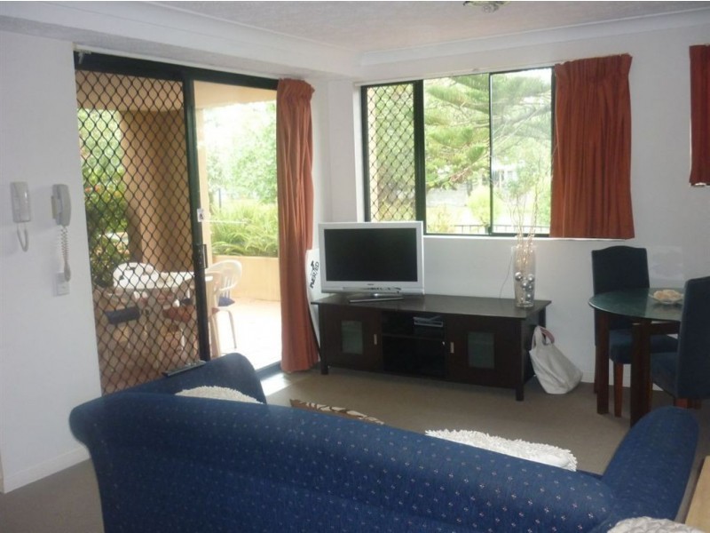 2/40 Ventura Road, Mermaid Beach QLD 4218