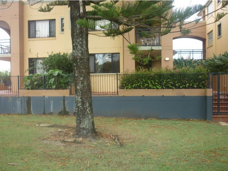 2/40 Ventura Road, Mermaid Beach QLD 4218