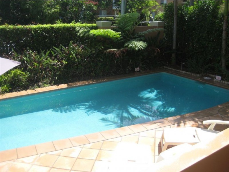 2/40 Ventura Road, Mermaid Beach QLD 4218