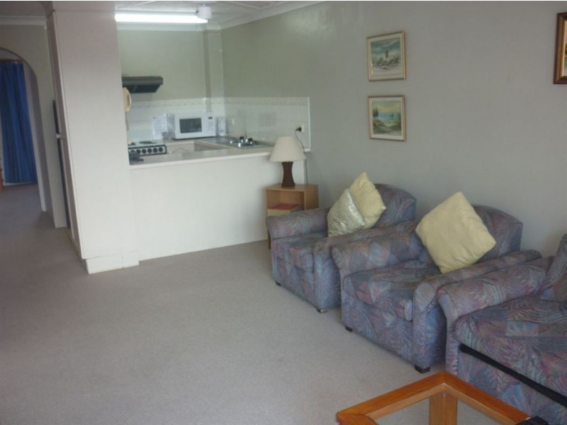 24/2753-2755 Gold Coast Highway, Broadbeach QLD 4218