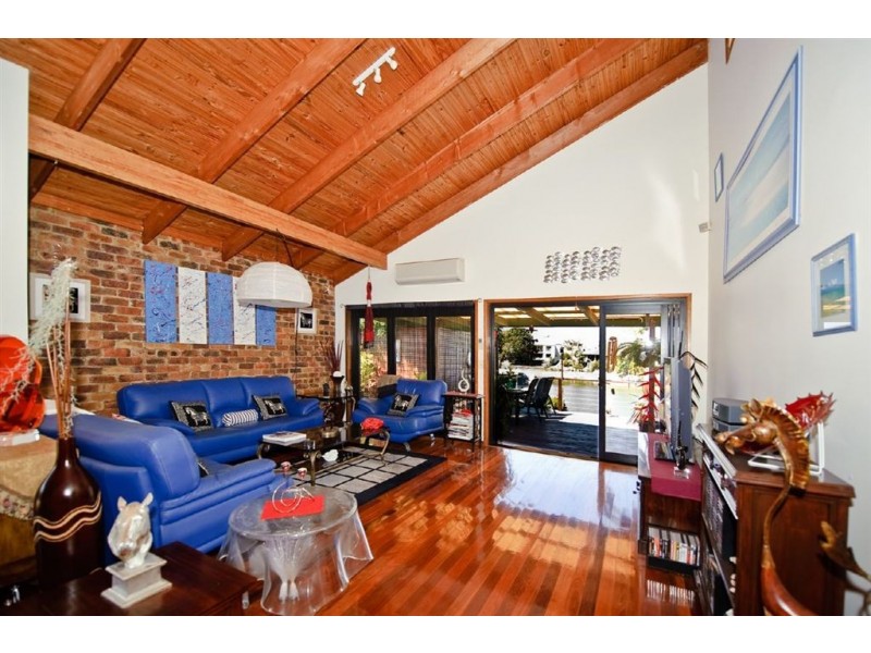 139 Witt Ave, Carrara QLD 4211