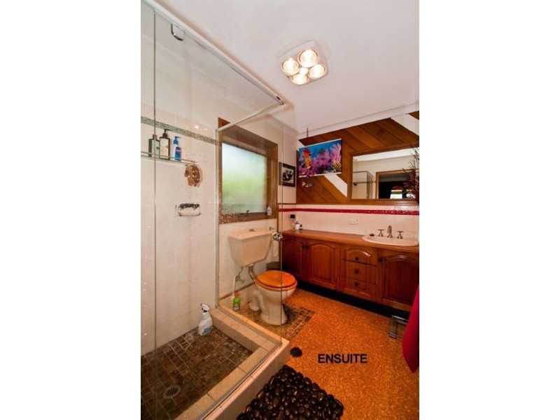 139 Witt Ave, Carrara QLD 4211